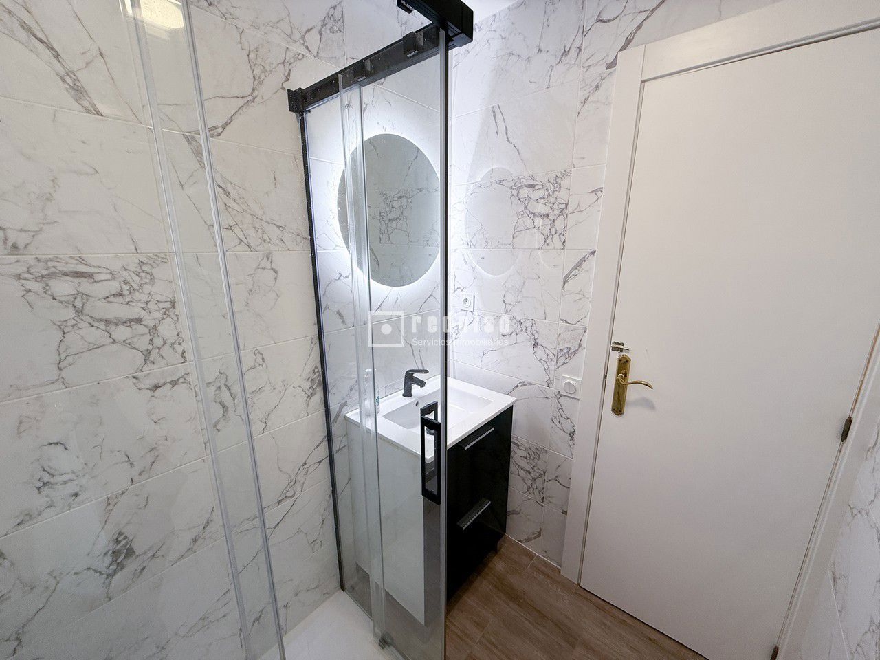 Piso en alquiler  calle Altura, Rascanya, Valencia  12/14