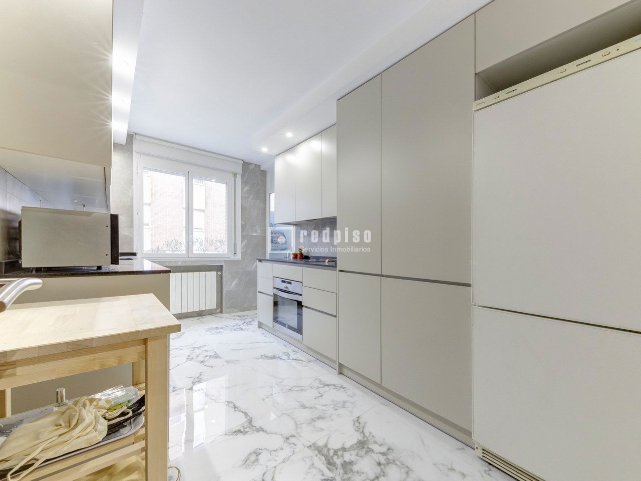 Piso en venta en  Pozuelo de Alarcón, Madrid  3/52