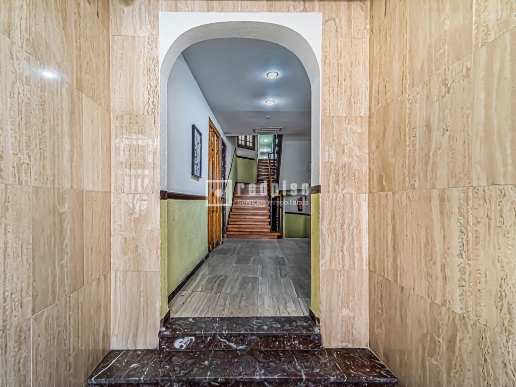 Piso en venta en calle Del Cardenal Cisneros, Madrid, Madrid 31/31