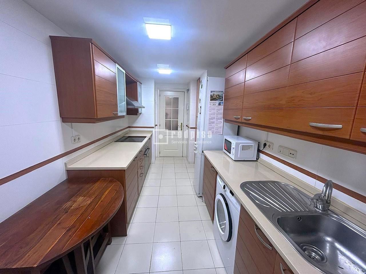 Piso en venta en  calle de Blas de Otero, Coslada, Madrid  1/16