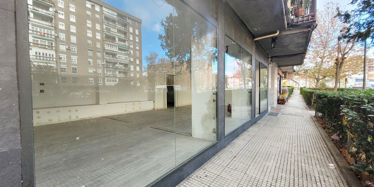 Local en alquiler en  calle Sapporo, Alcorcón, Madrid  1/1