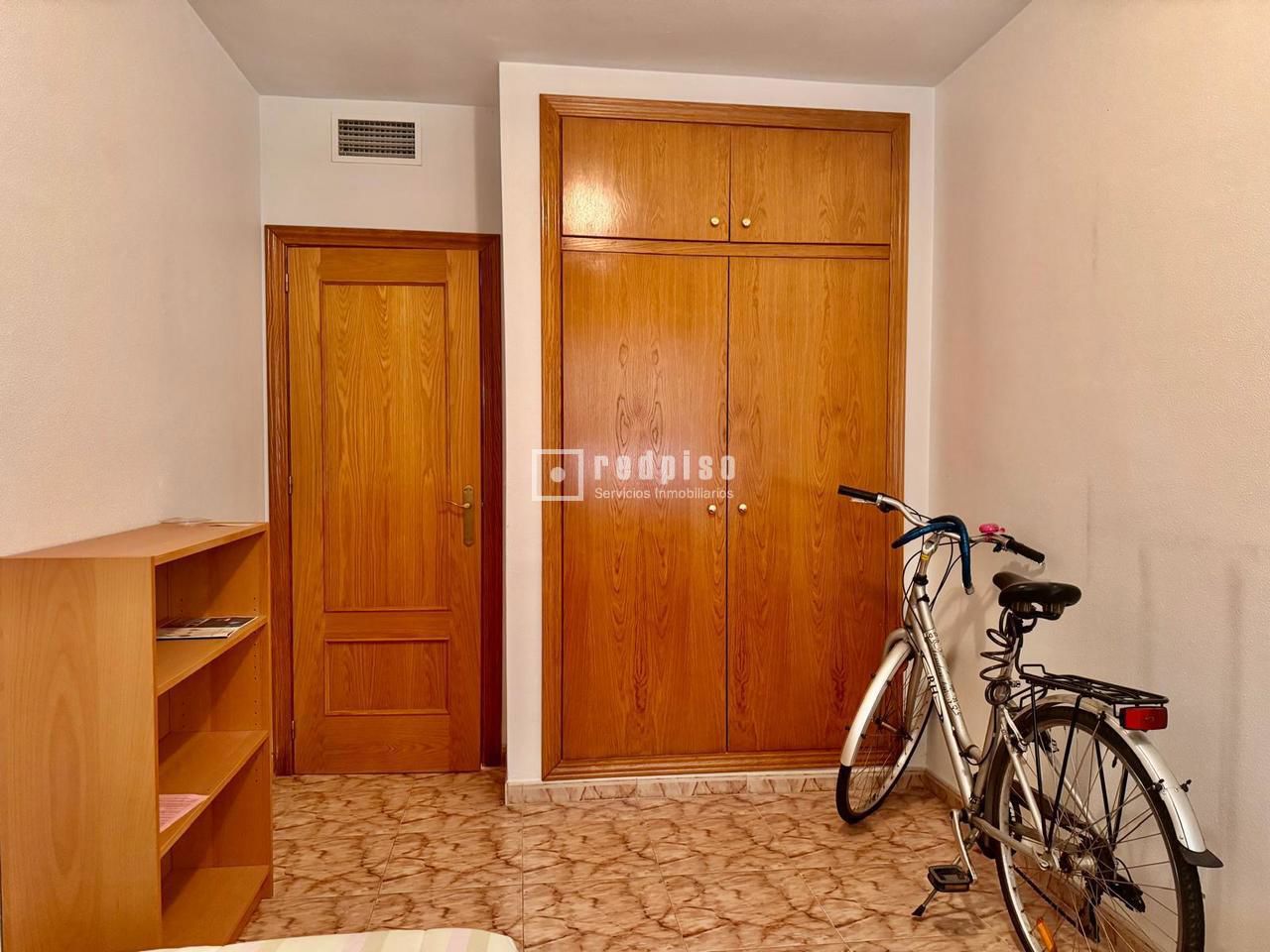 Piso en venta en  calle de Galicia, Murcia  17/41