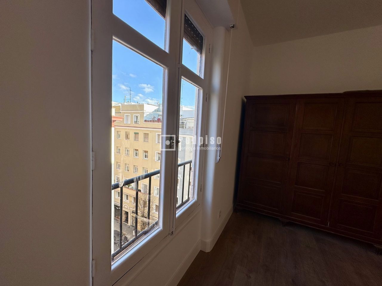 Piso en alquiler en calle Del Alcalde Sainz De Baranda, Madrid, Madrid 25/32