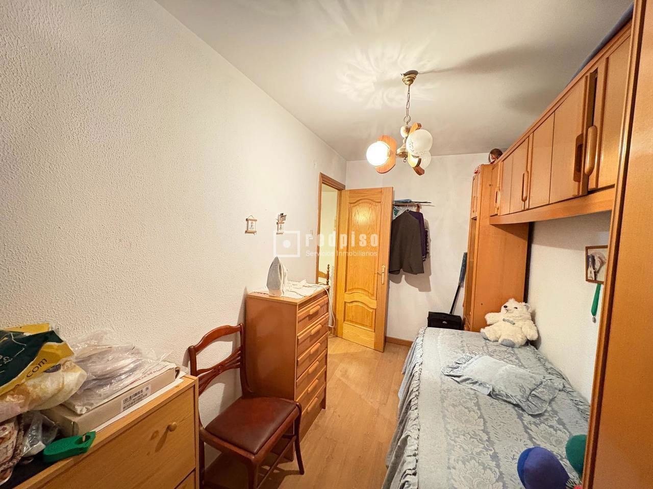 Piso en venta en calle De Benimamet, Villaverde, Madrid 10/12