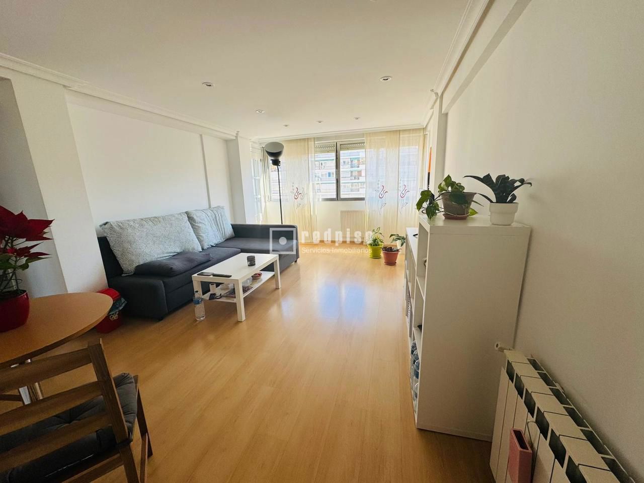 Piso en venta en  calle del Puerto de Maspalomas, Fuencarral-El Pardo, Madrid  1/1