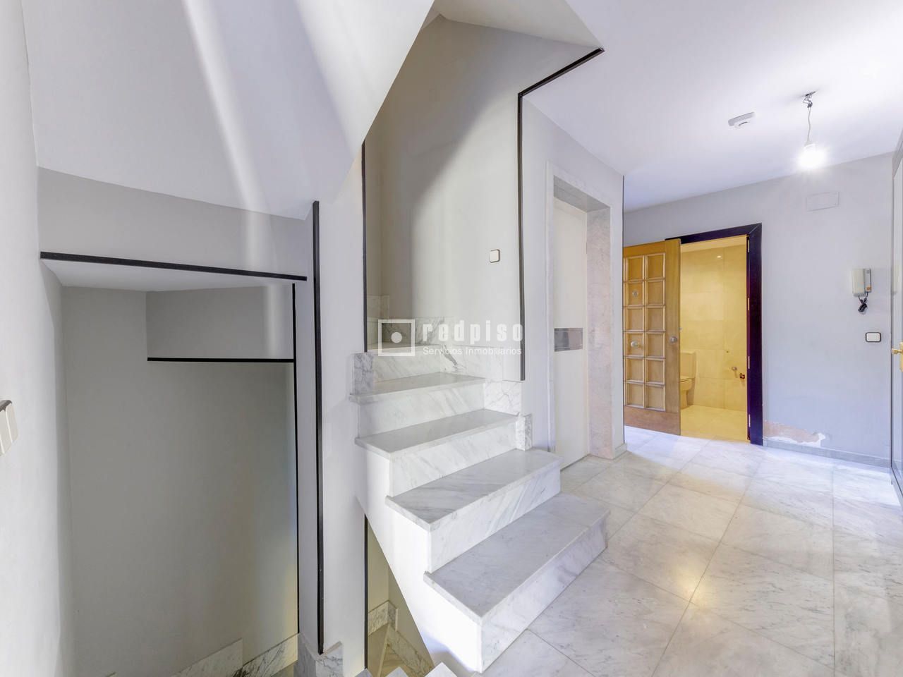 Casa en alquiler en  Pozuelo de Alarcón, Madrid  27/52