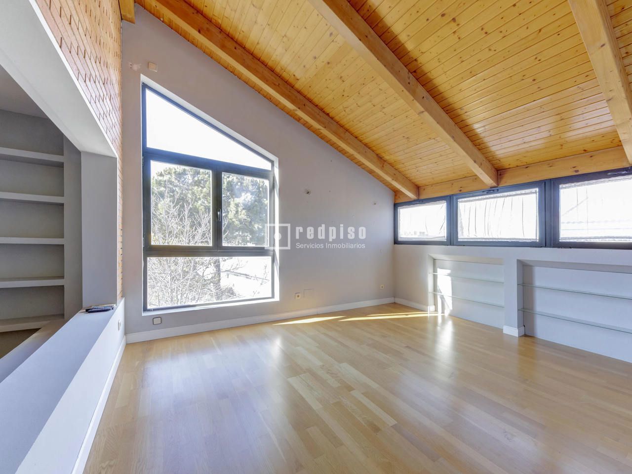 Casa en alquiler en  Pozuelo de Alarcón, Madrid  45/52