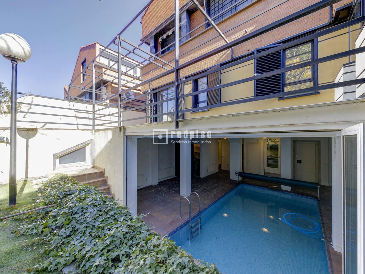 Casa en alquiler en  Pozuelo de Alarcón, Madrid  4/52