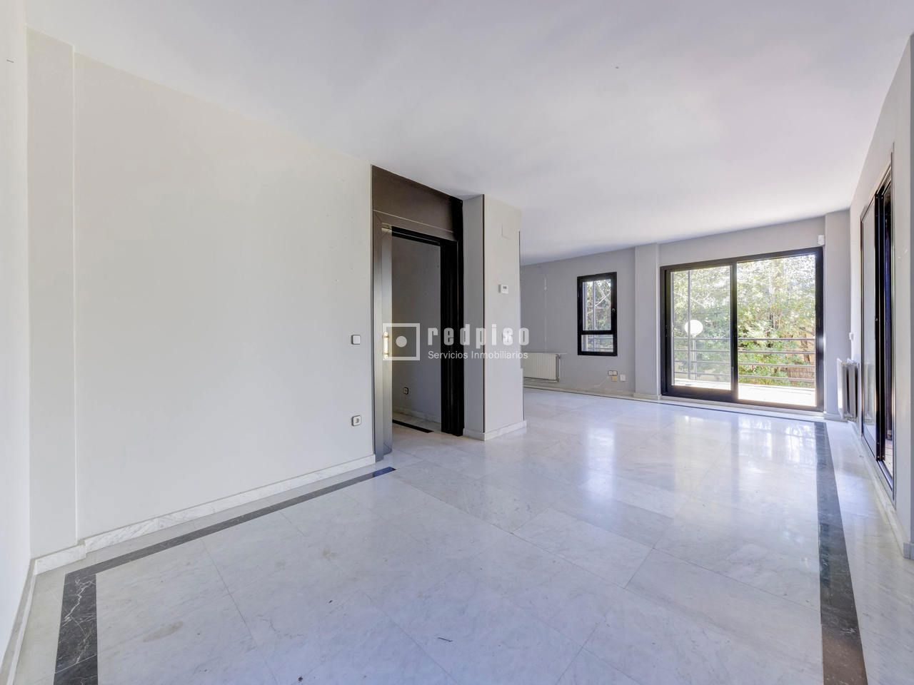 Casa en alquiler en  Pozuelo de Alarcón, Madrid  15/52