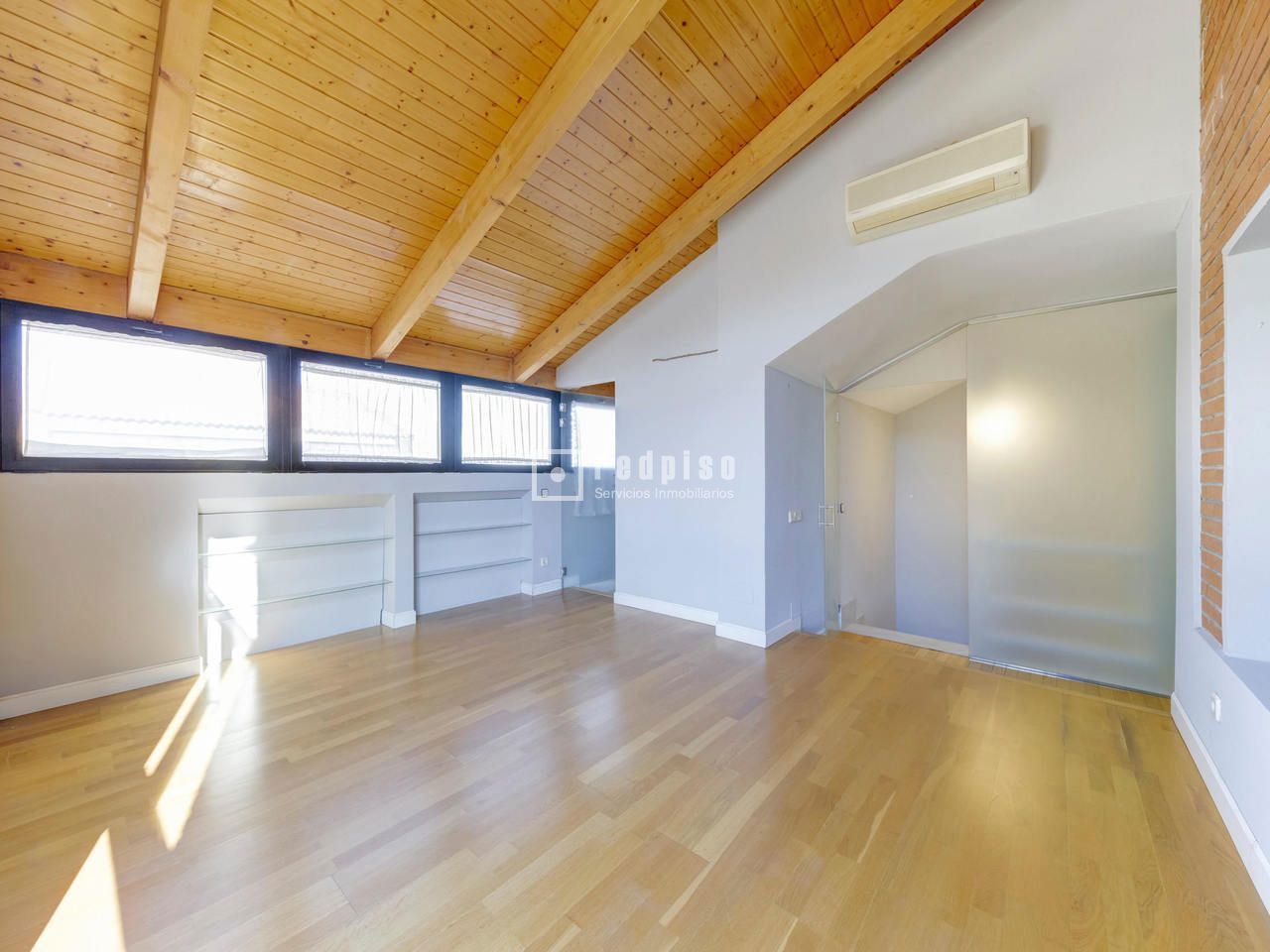 Casa en alquiler en  Pozuelo de Alarcón, Madrid  50/52