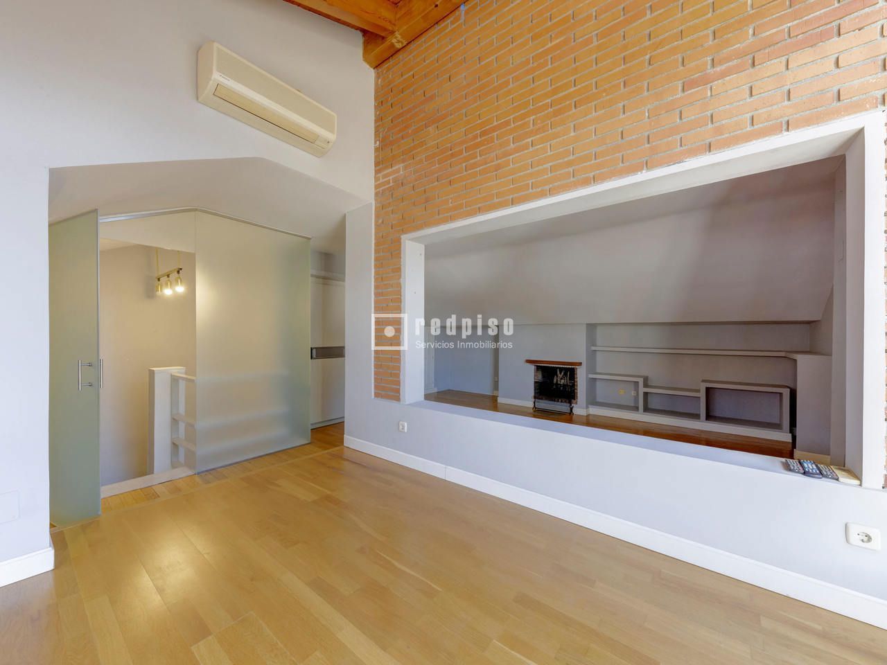 Casa en alquiler en  Pozuelo de Alarcón, Madrid  48/52