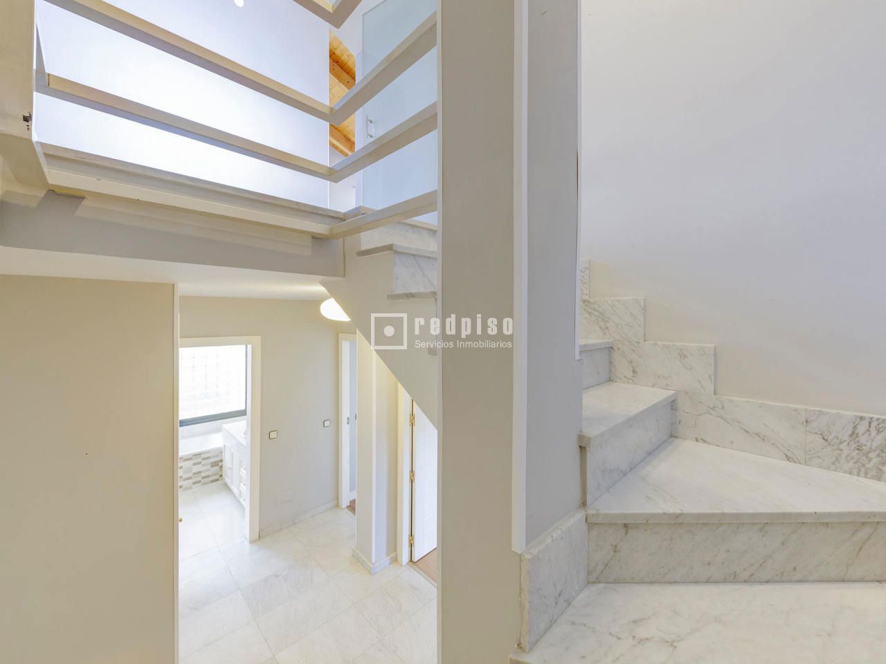 Casa en alquiler en  Pozuelo de Alarcón, Madrid  42/52