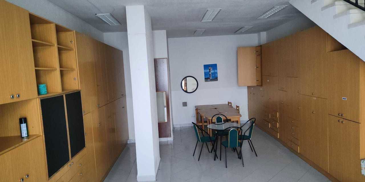 Piso en venta en  calle del Campo Real, Alcalá de Henares, Madrid  1/1