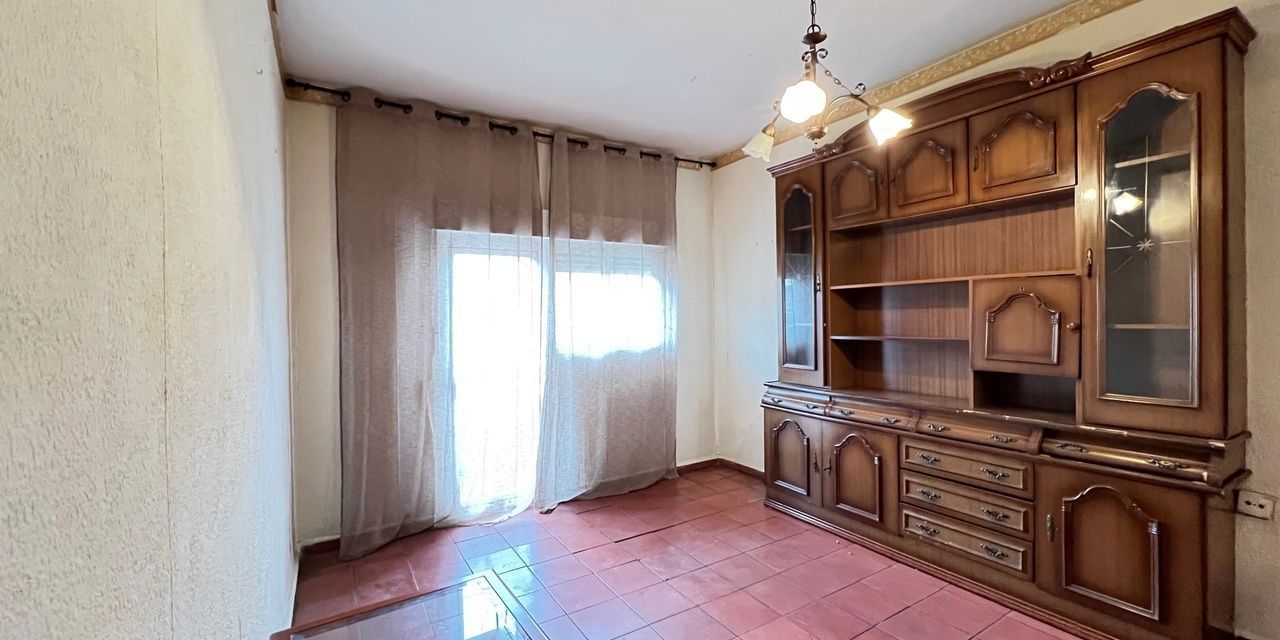 Piso en venta en  calle de Santa Teresa de Jesús, La Fortuna, Madrid  1/1