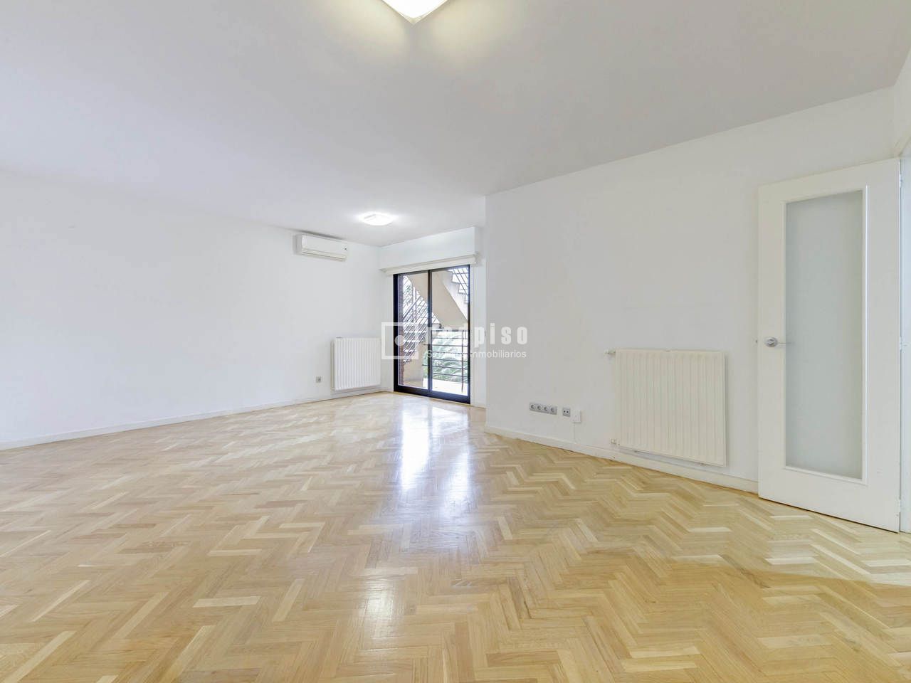 Piso en venta en  Pozuelo de Alarcón, Madrid  5/53