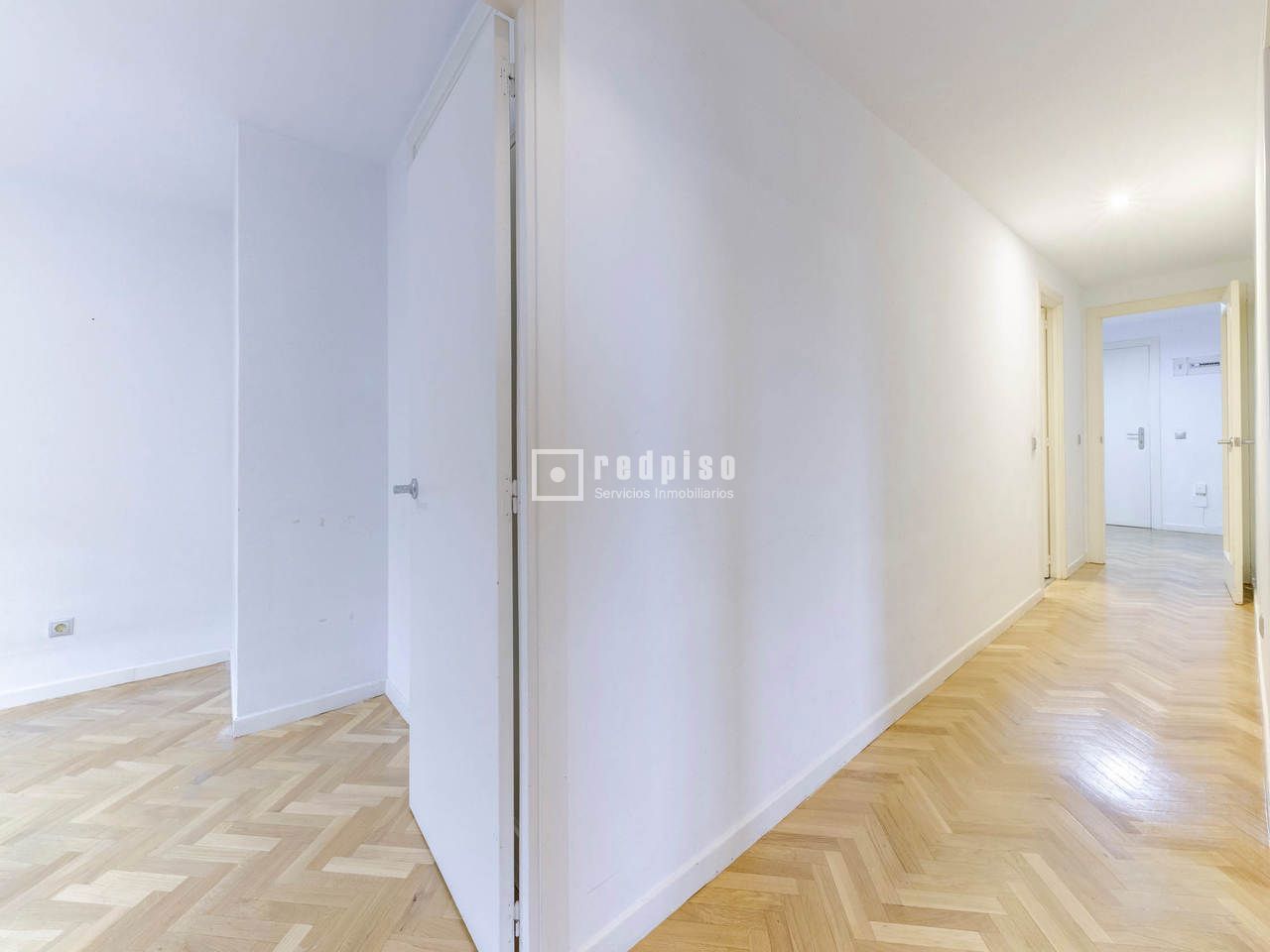 Piso en venta en  Pozuelo de Alarcón, Madrid  41/53