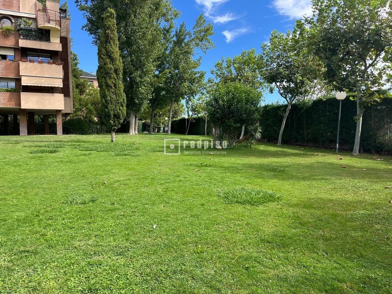 Piso en venta en  Pozuelo de Alarcón, Madrid  50/53