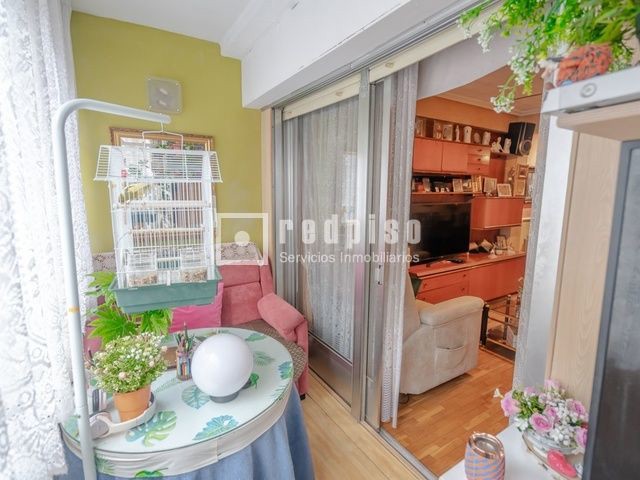 Piso en venta en  calle Baleares, Móstoles, Madrid  10/31