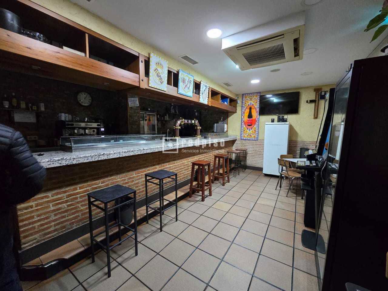 Local en venta en  Vallecas, Madrid  1/1