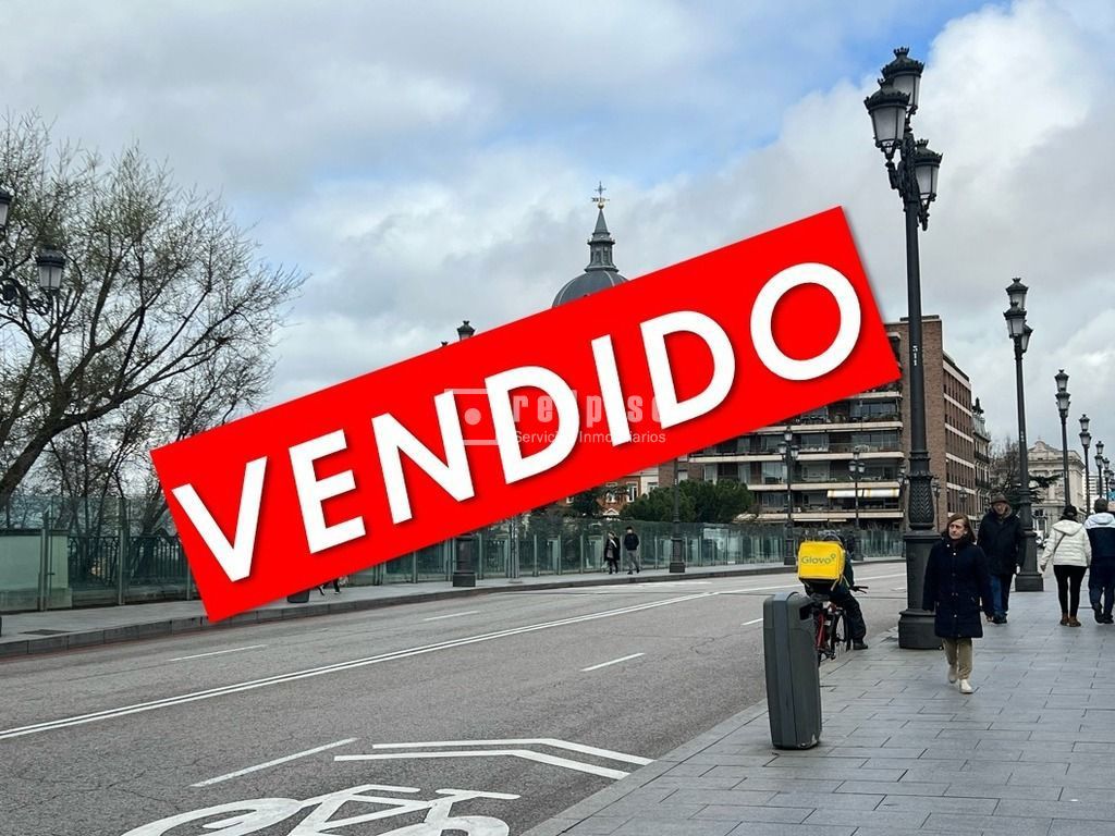 Piso en venta en calle De Los Mancebos, Centro, Madrid 2/20