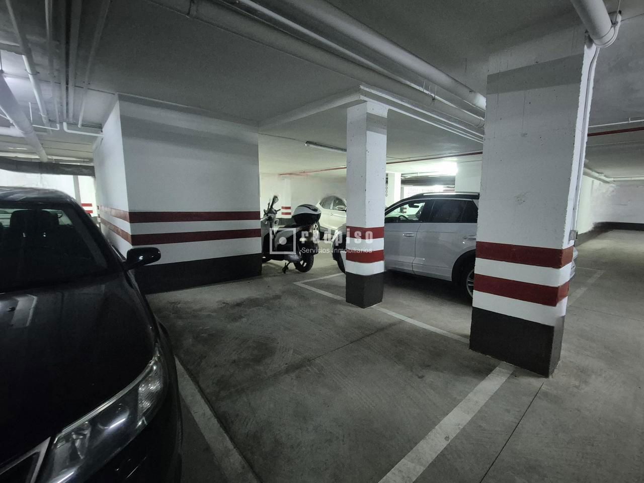 Parking en venta en calle De Juan Sebastián Elcano, Sevilla, Sevilla 2/3