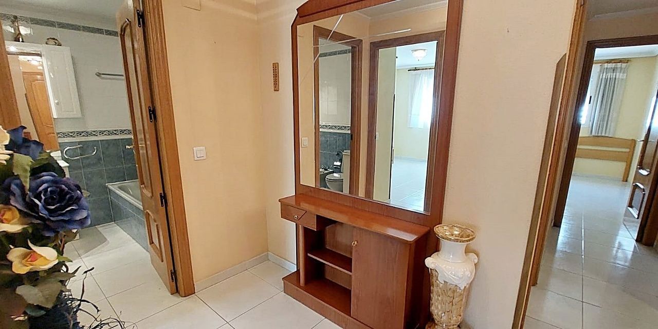 Piso en venta en  avenida de Juan Carlos I, Talavera de la Reina, Toledo  1/1