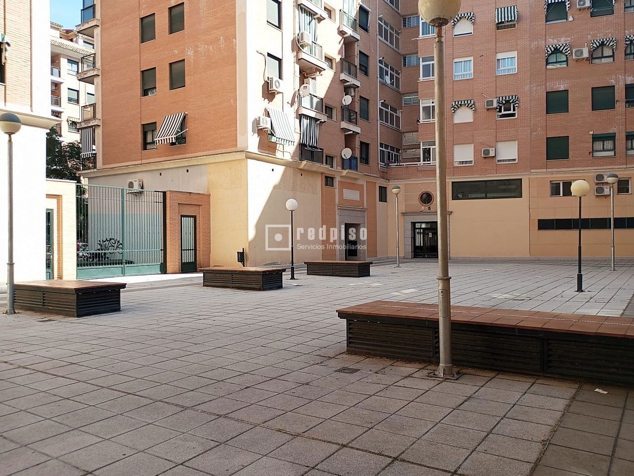 Piso en venta en  avenida de Juan Carlos I, Talavera de la Reina, Toledo  24/25