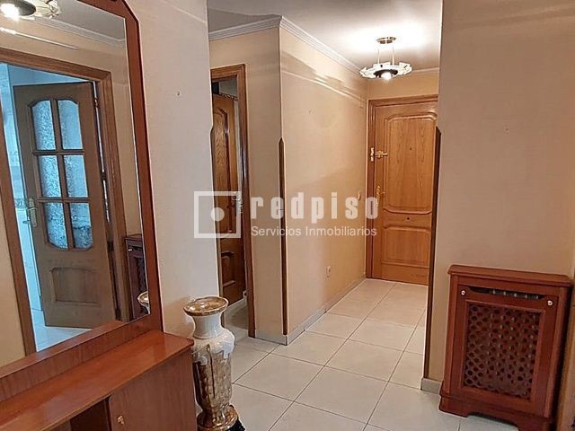 Piso en venta en  avenida de Juan Carlos I, Talavera de la Reina, Toledo  2/25