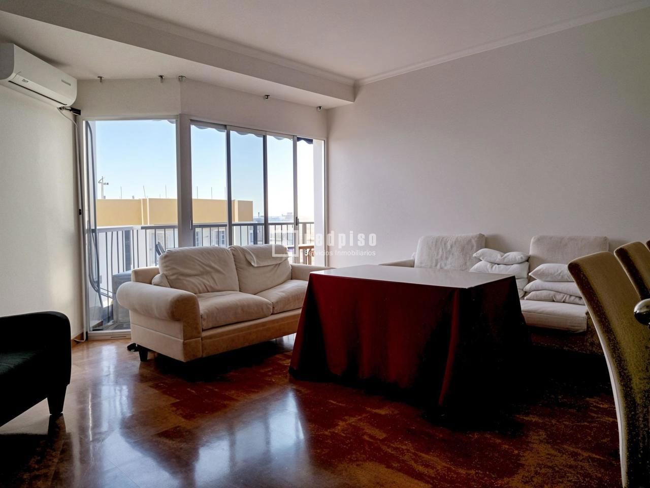 Piso en alquiler en  calle de San Vicente de Paúl, Sevilla  7/36