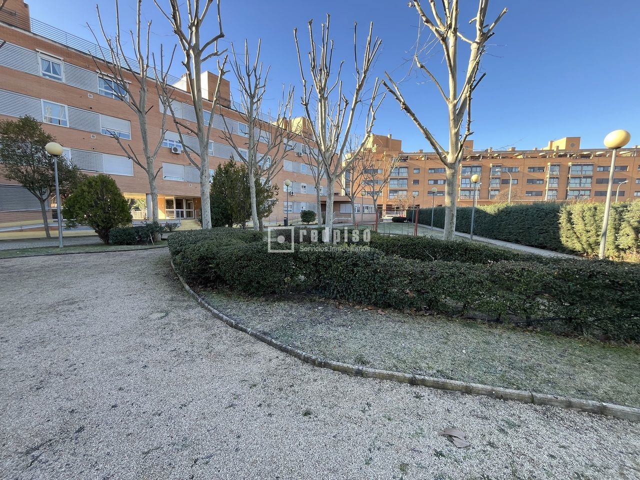 Piso en venta en calle De Navia, Latina, Madrid 25/29