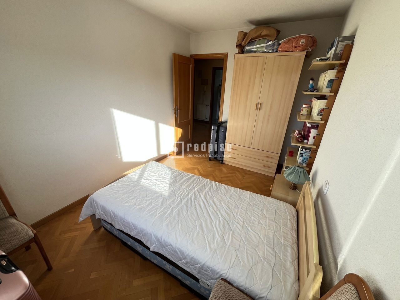 Piso en venta en calle De Navia, Latina, Madrid 11/29