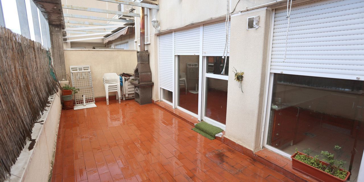 Piso en venta en  calle de Pilar Lorengar, Villaverde, Madrid  1/1