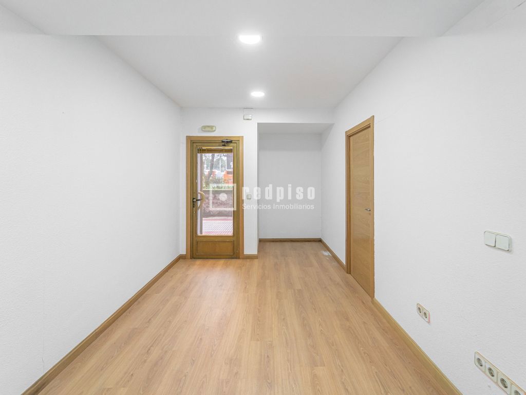 Local en venta en  Alcorcón, Madrid  6/31