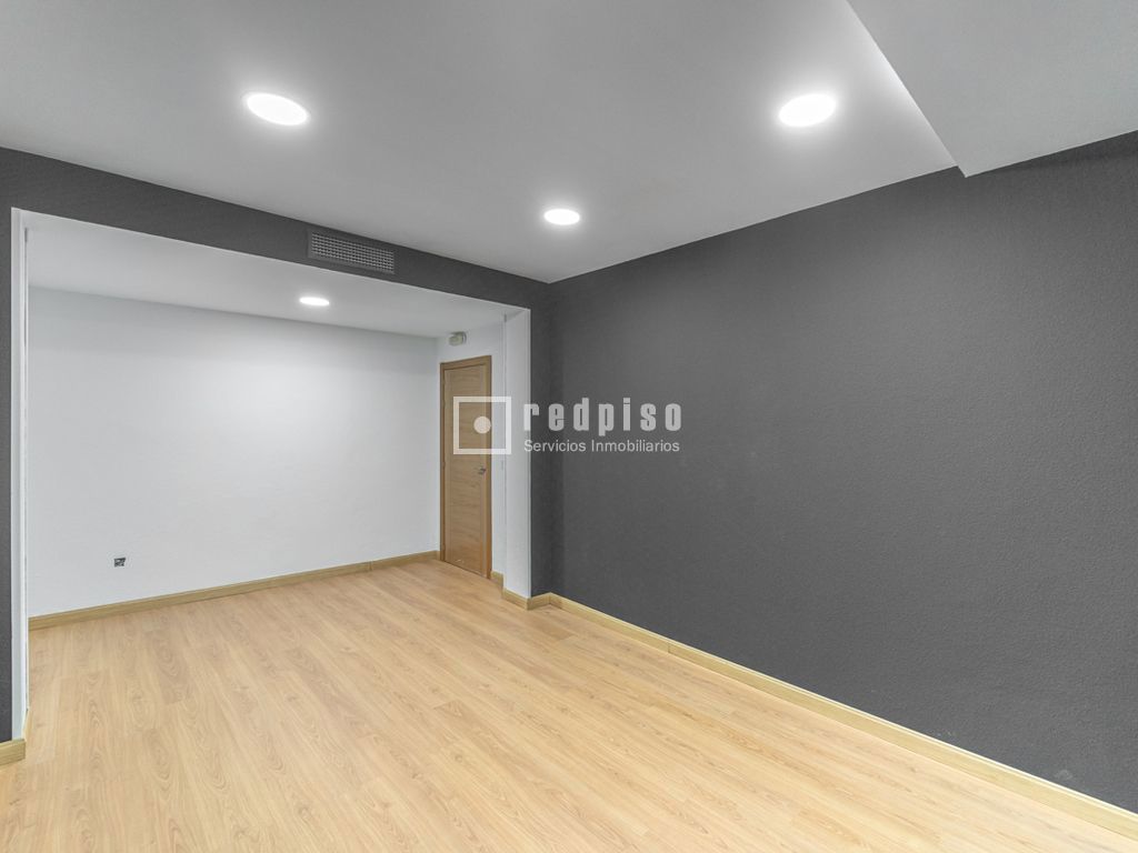 Local en venta en  Alcorcón, Madrid  26/31