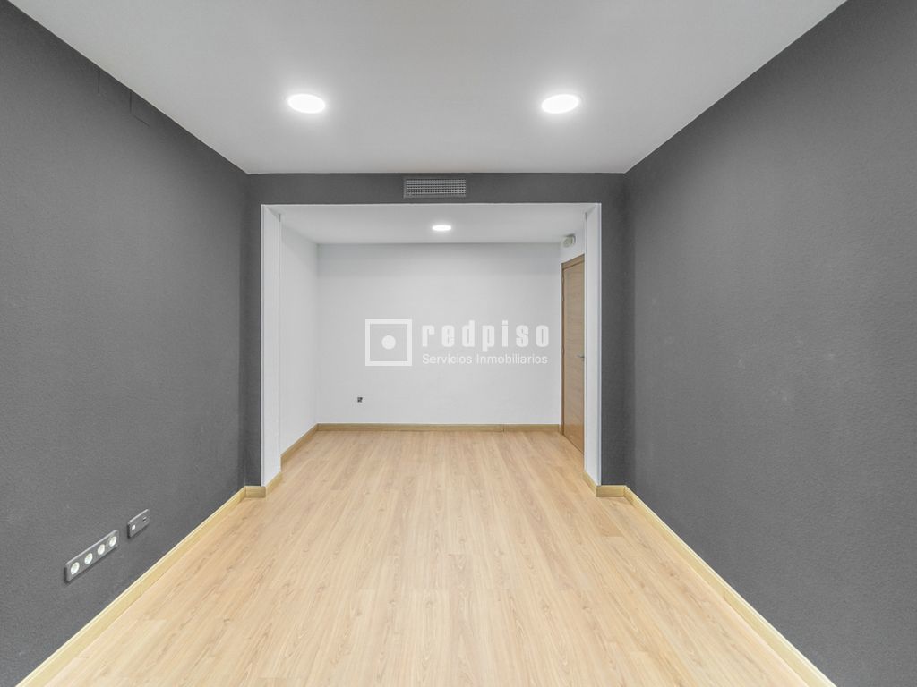 Local en venta en  Alcorcón, Madrid  27/31