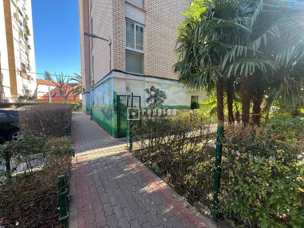 Local en alquiler en calle De Illescas, Latina, Madrid 4/4