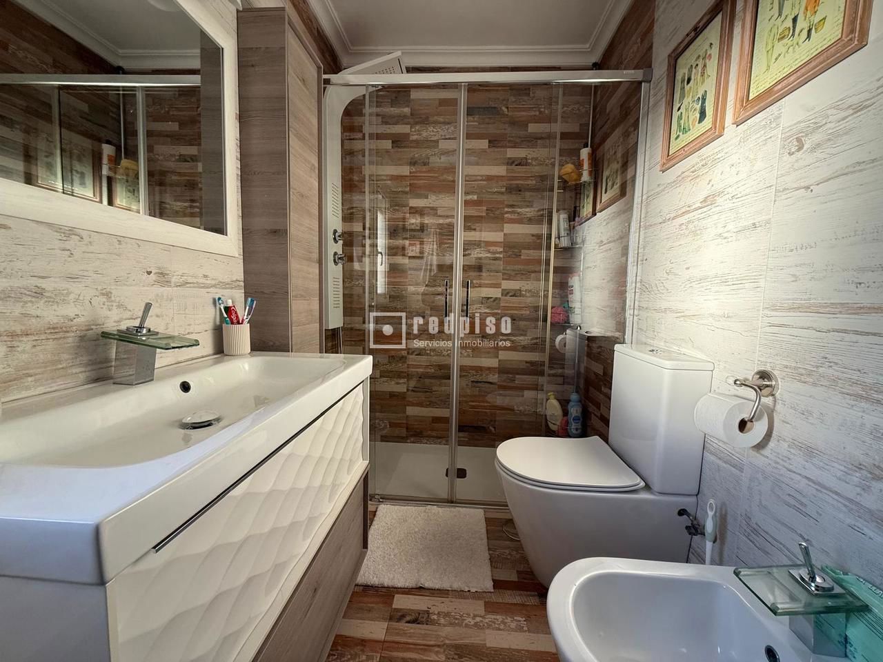 Casa en venta en  calle del Águila, Dominio de Fontenebro, Madrid  34/44