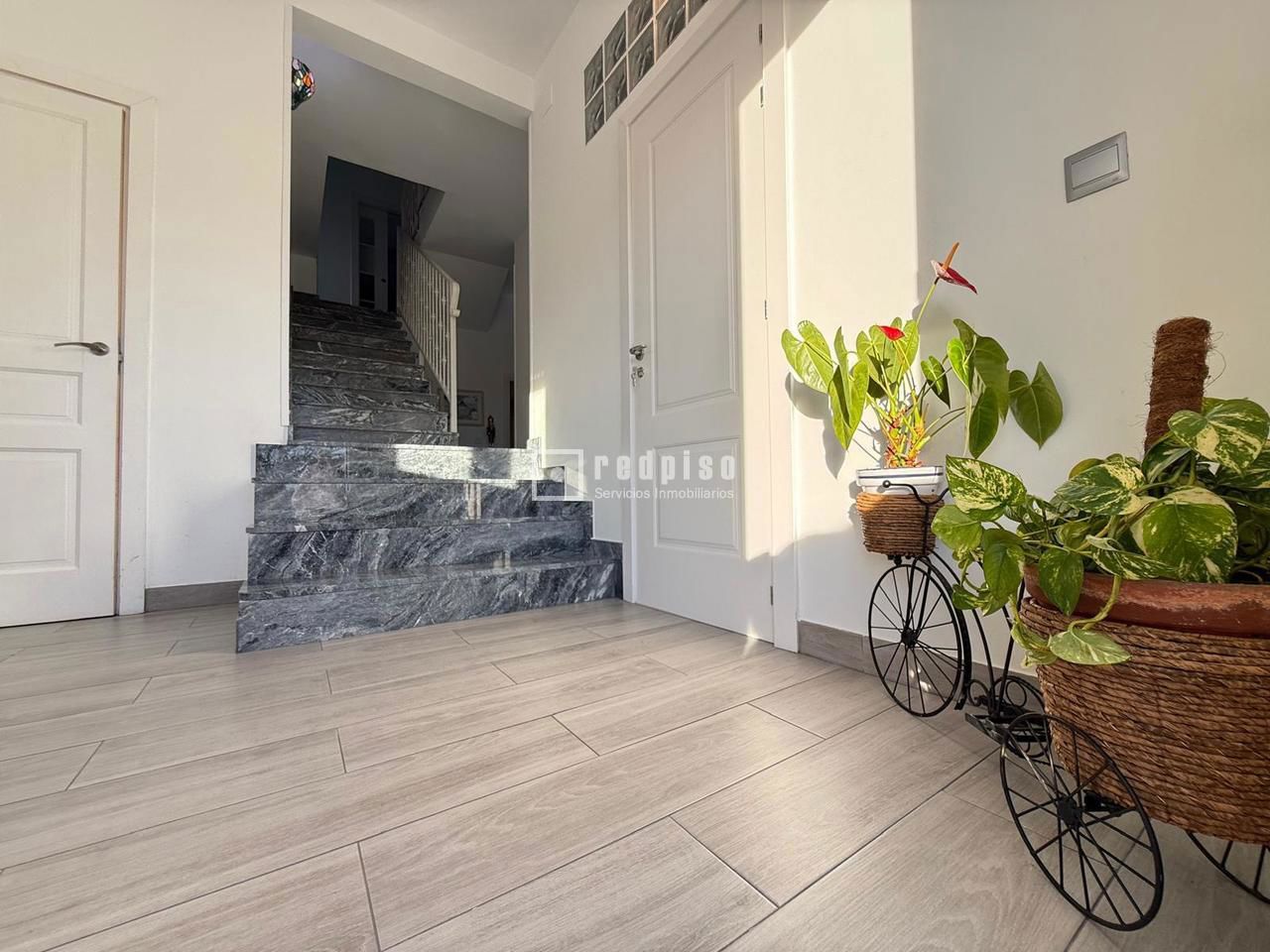 Casa en venta en  calle del Águila, Dominio de Fontenebro, Madrid  24/44