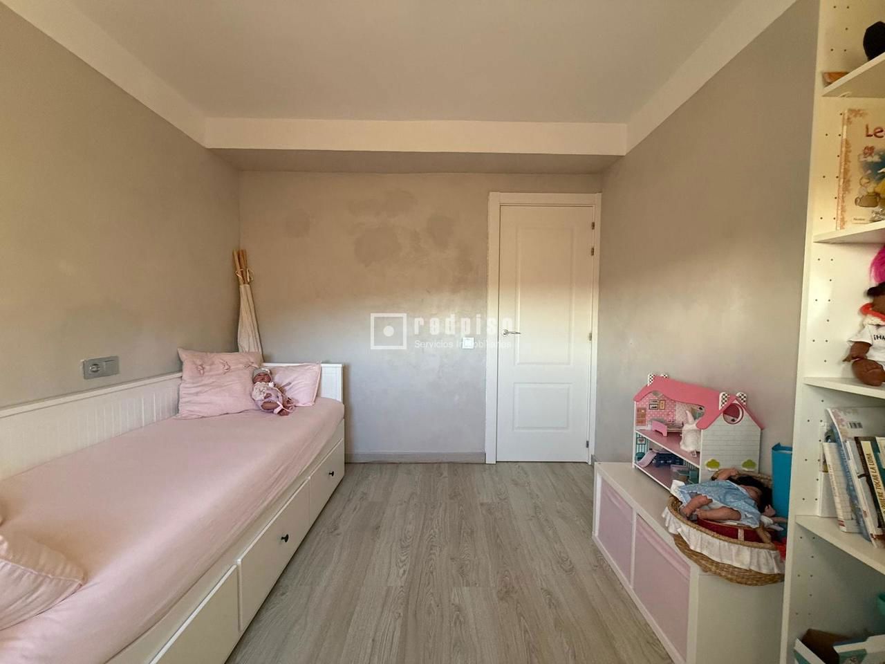 Casa en venta en  calle del Águila, Dominio de Fontenebro, Madrid  32/44