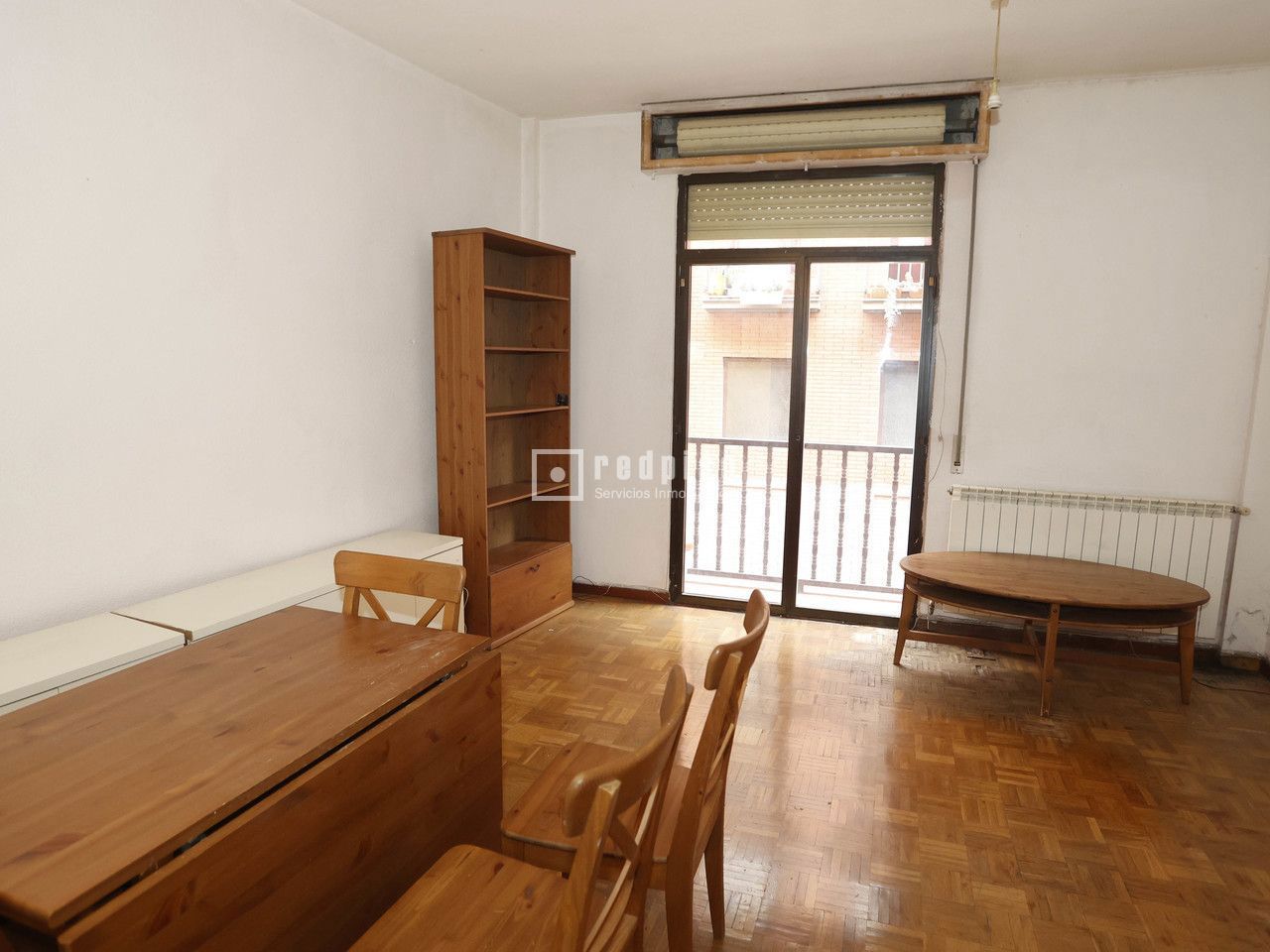 Piso en venta en  calle de Santa Águeda, Madrid  1/1