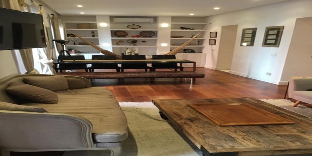 Piso en venta en  calle de Luis Villa, Madrid  1/1