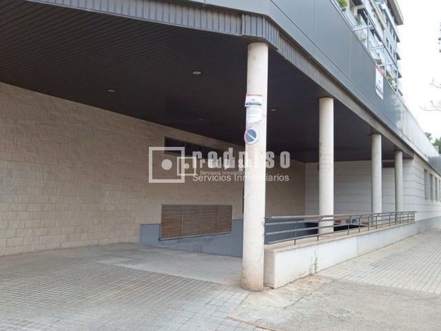 Parking en venta  calle Valle de la Ballestera, 64, Campanar, Valencia  1/1