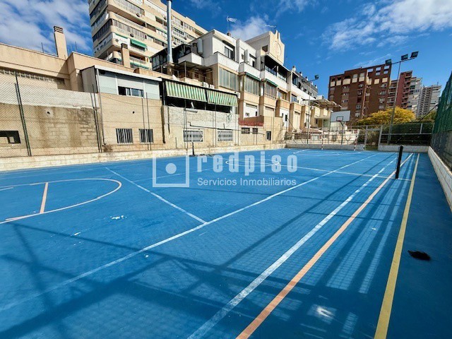 Piso en venta en avenida Bruselas, Alacant, Alicante 10/30