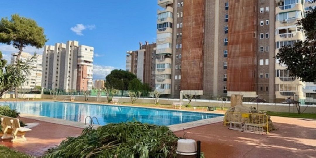 Piso en venta en  avenida Bruselas, Alacant, Alicante  1/1