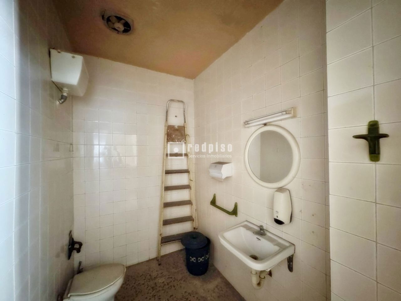 Local en venta en  avenida Fama, Murcia  2/5