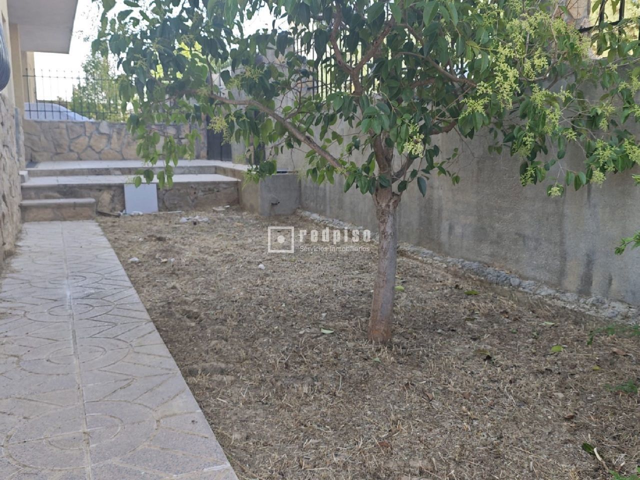 Casa en venta en  El Álamo, Madrid  38/38