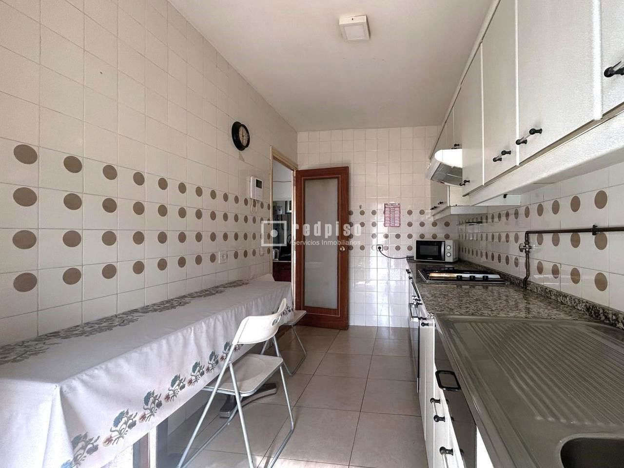 Piso en venta en  calle de Cáceres, Coslada, Madrid  2/11