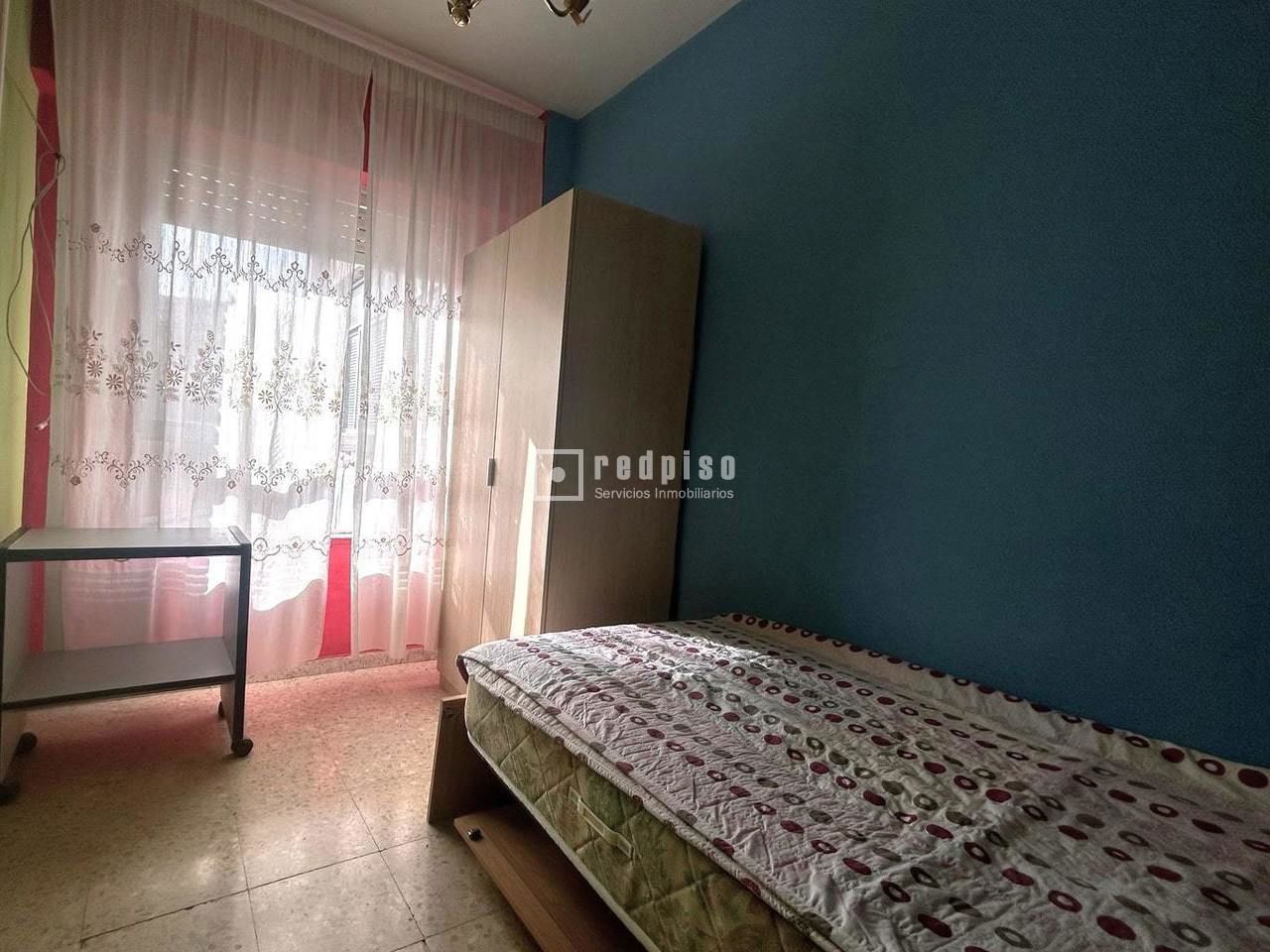 Piso en venta en  calle de Cáceres, Coslada, Madrid  7/11