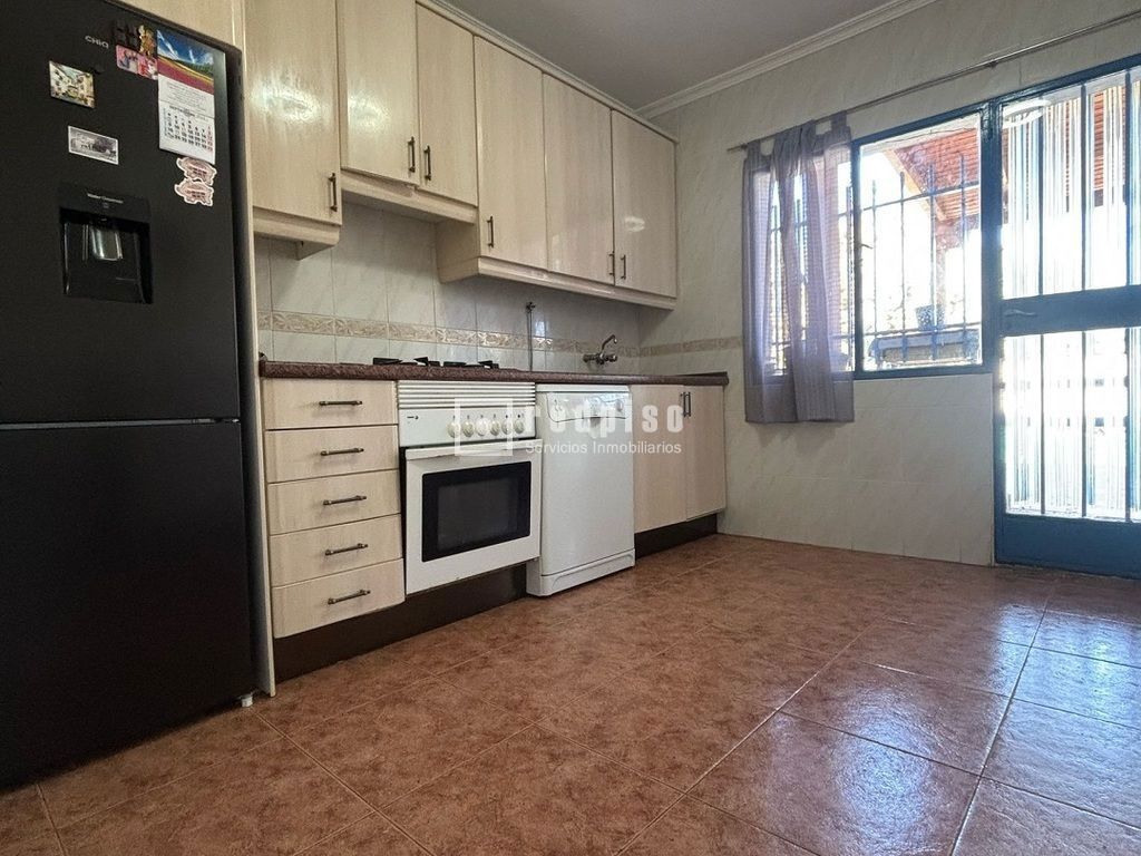 Casa en venta en calle De Las Traslascasas, Ribatejada, Madrid 16/28