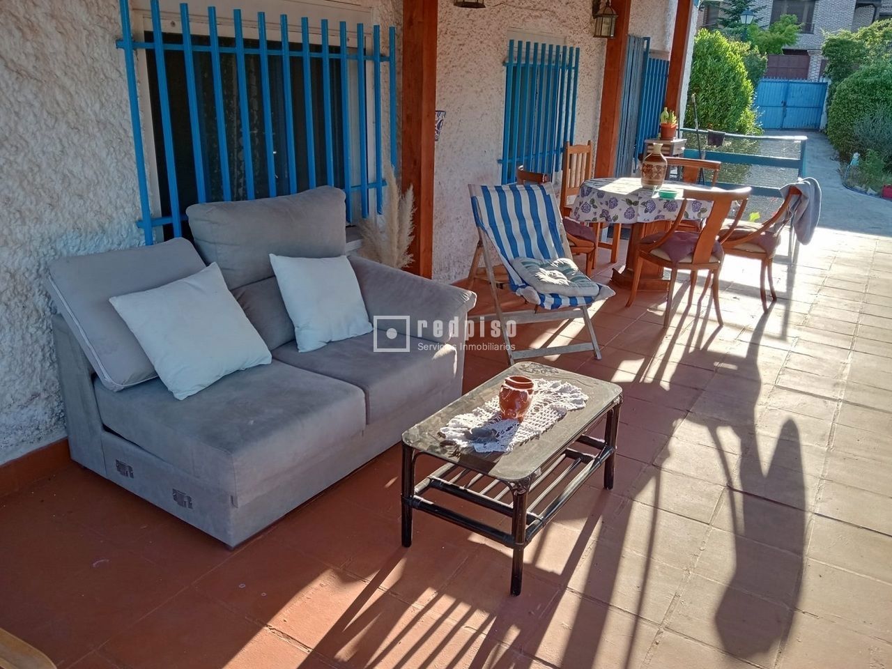 Casa en venta en calle De Las Traslascasas, Ribatejada, Madrid 12/28